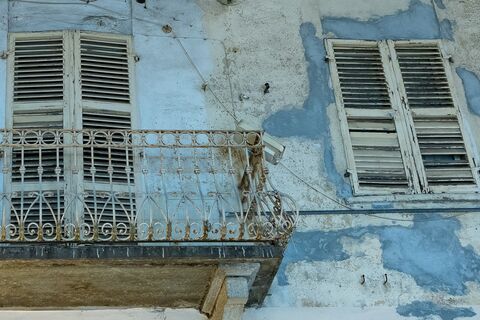 Weathered Blue Balcony, jigsaw puzzle photo